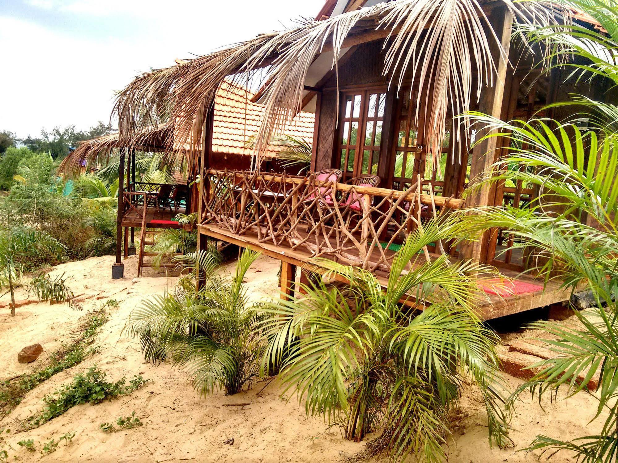 Little India Beach Cottages Бага Экстерьер фото